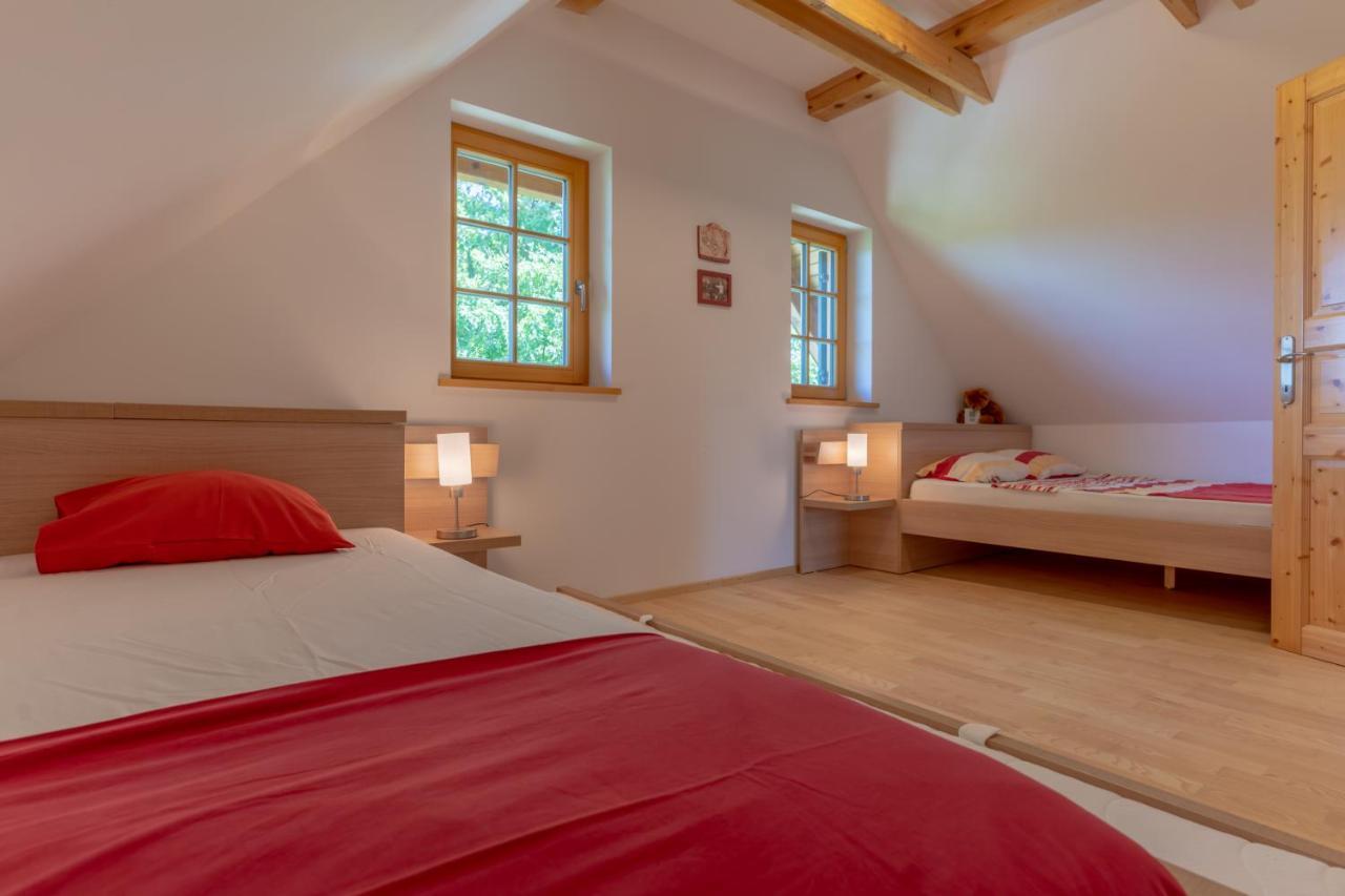 Chalet Haloze Pristava Bagian luar foto