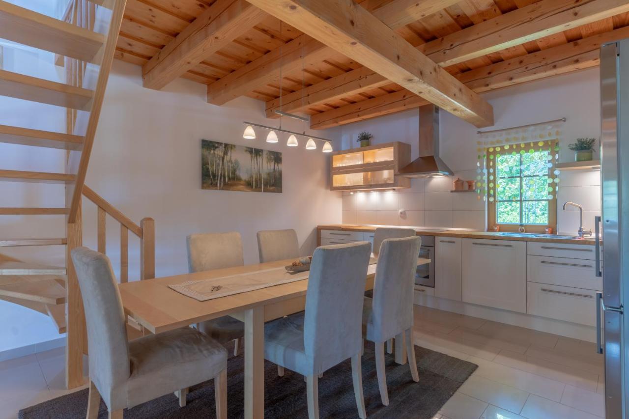 Chalet Haloze Pristava Bagian luar foto