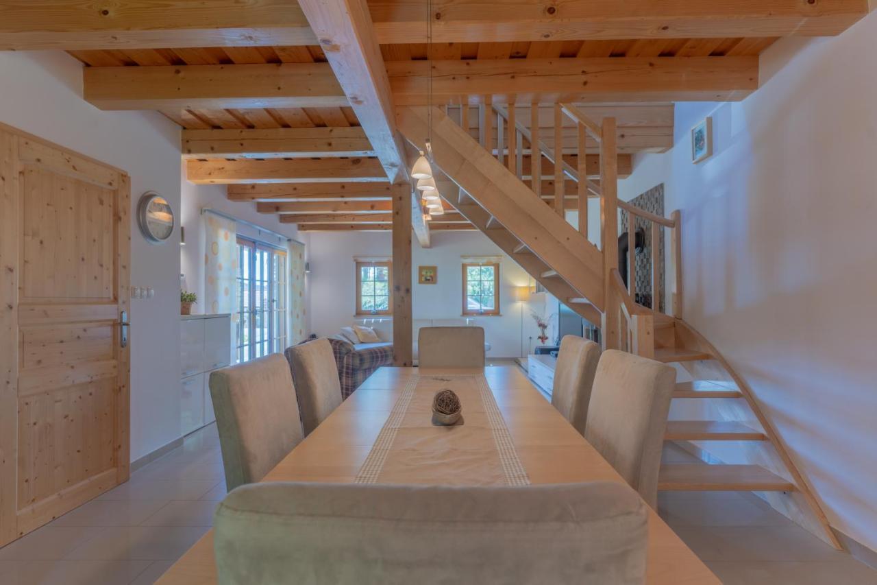 Chalet Haloze Pristava Bagian luar foto