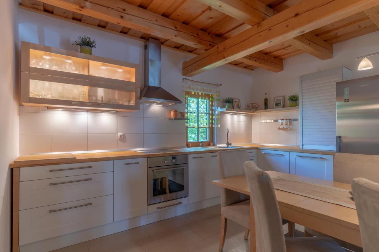 Chalet Haloze Pristava Bagian luar foto